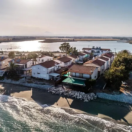 Mezonete, 50 Meters From The Sea, With Patio Casa vacanze *