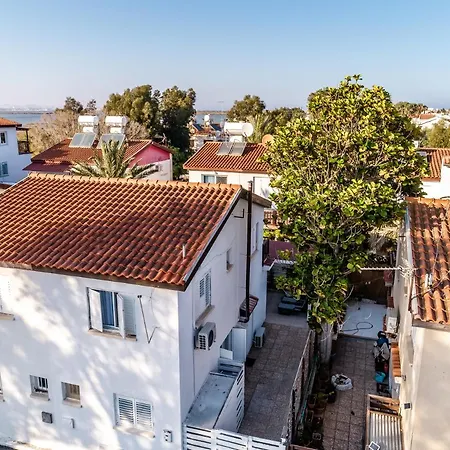 Mezonete, 50 Meters From The Sea, With Patio Dom wakacyjny Meneou