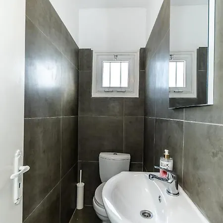 Mezonete, 50 Meters From The Sea, With Patio