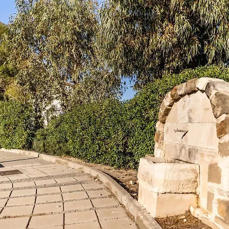 Mezonete, 50 Meters From The Sea, With Patio * Meneou